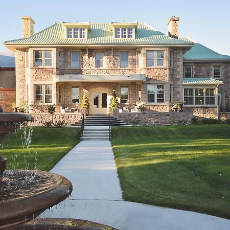 Hotel Manoir Chamberland (Adults Only) Montebello Exterior foto