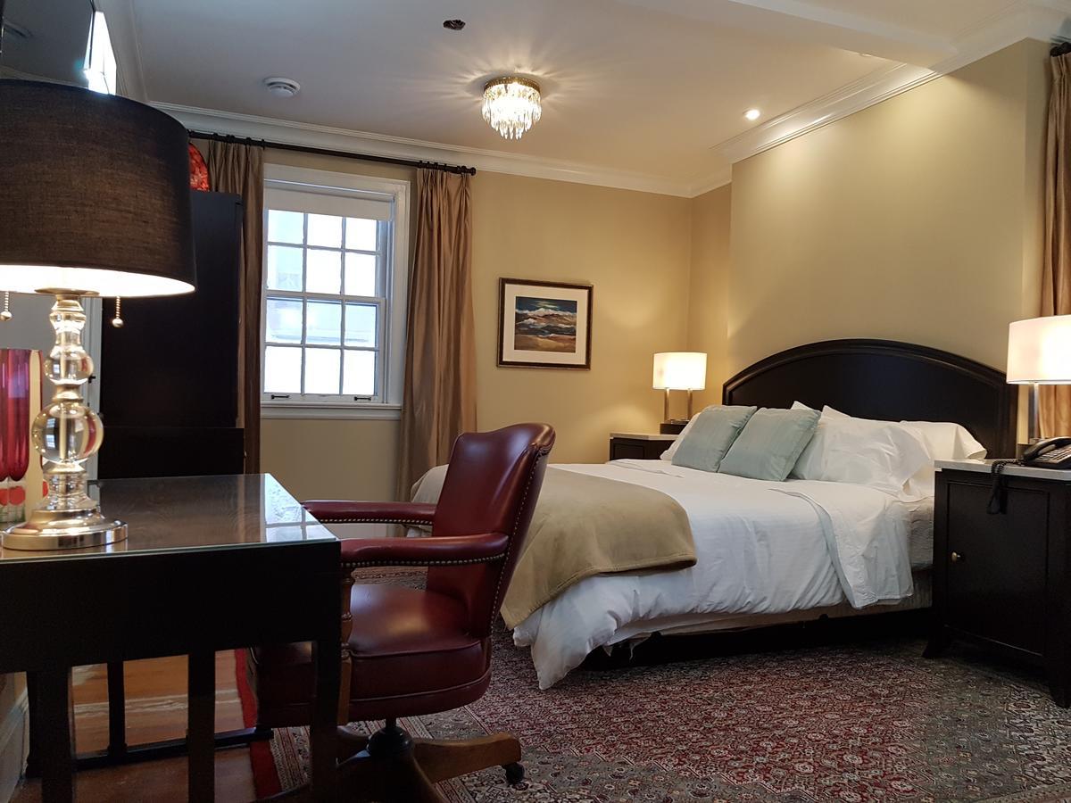 Hotel Manoir Chamberland (Adults Only) Montebello Exterior foto